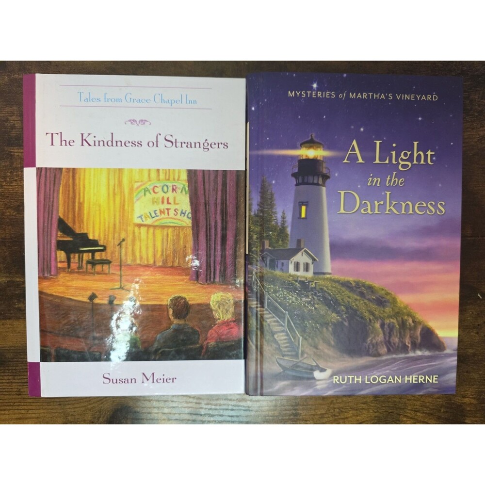 Guideposts Grace Chapel Inn & Mysteries Of Martha's Vineyard 2 Book Lot